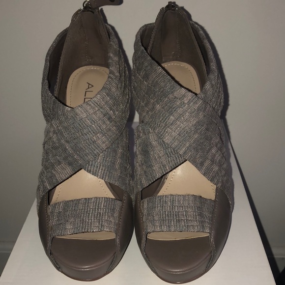 ALDO gray heels, size 37/7 - Picture 3 of 3